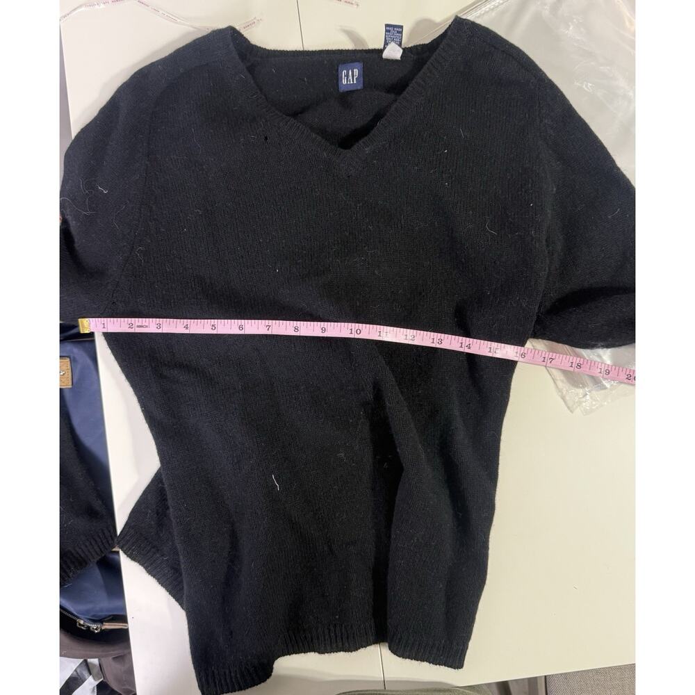 Gap Large Wool Sweater Black Basic Staple Normcore Cozy Lounge Layer Classic - Picture 9 of 9